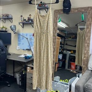 Women’s Maxi/Midi Dress